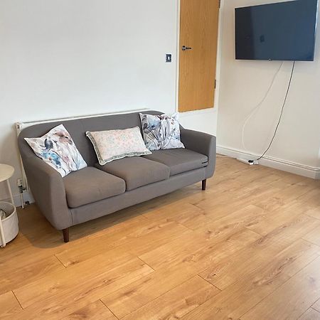 Sunny Bright Flat Near South Park And Oxfordbrooks Apartment ภายนอก รูปภาพ